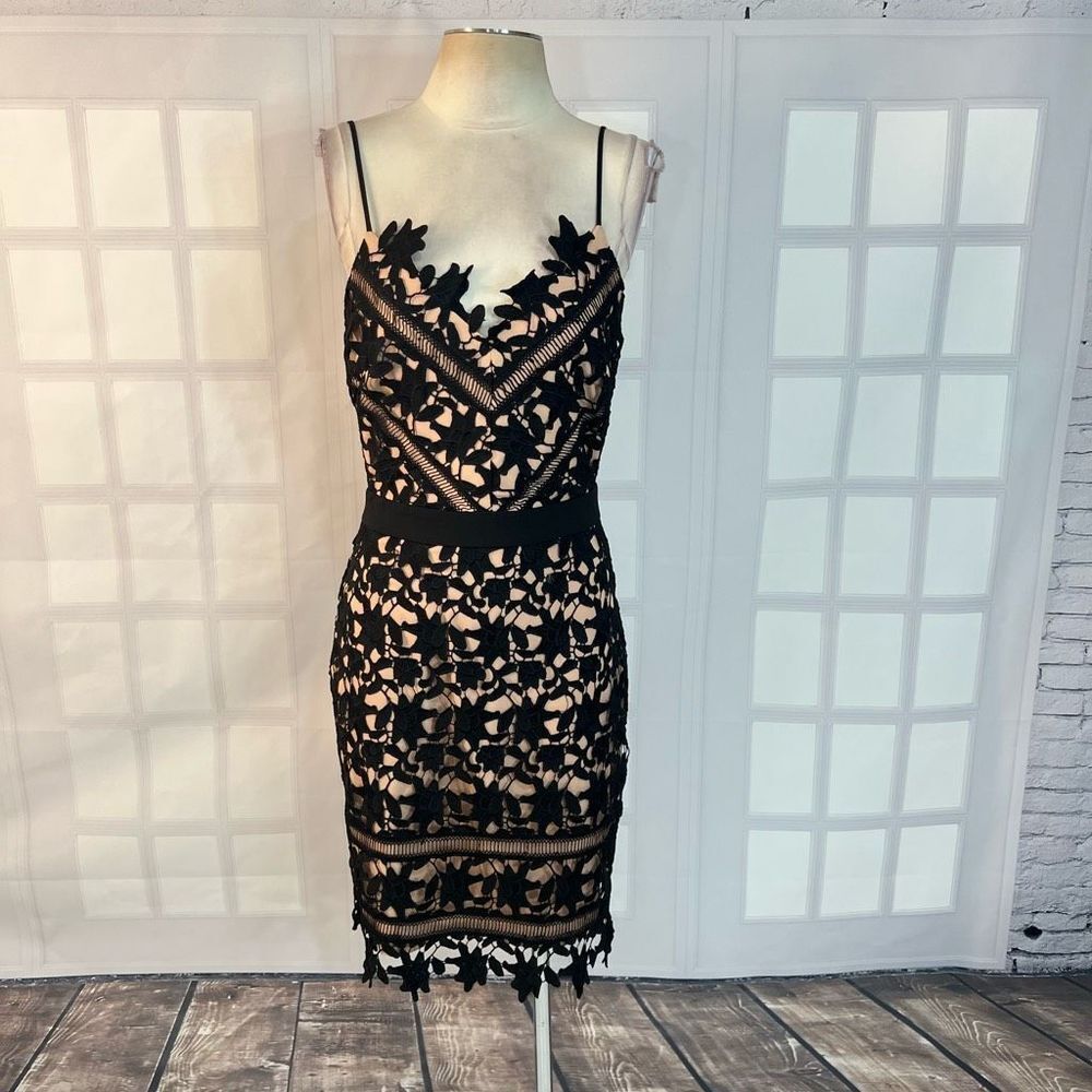 Adelyn Rae Black Floral Lace Mini Dress